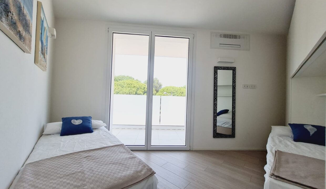 A.mare 4 25 (7)