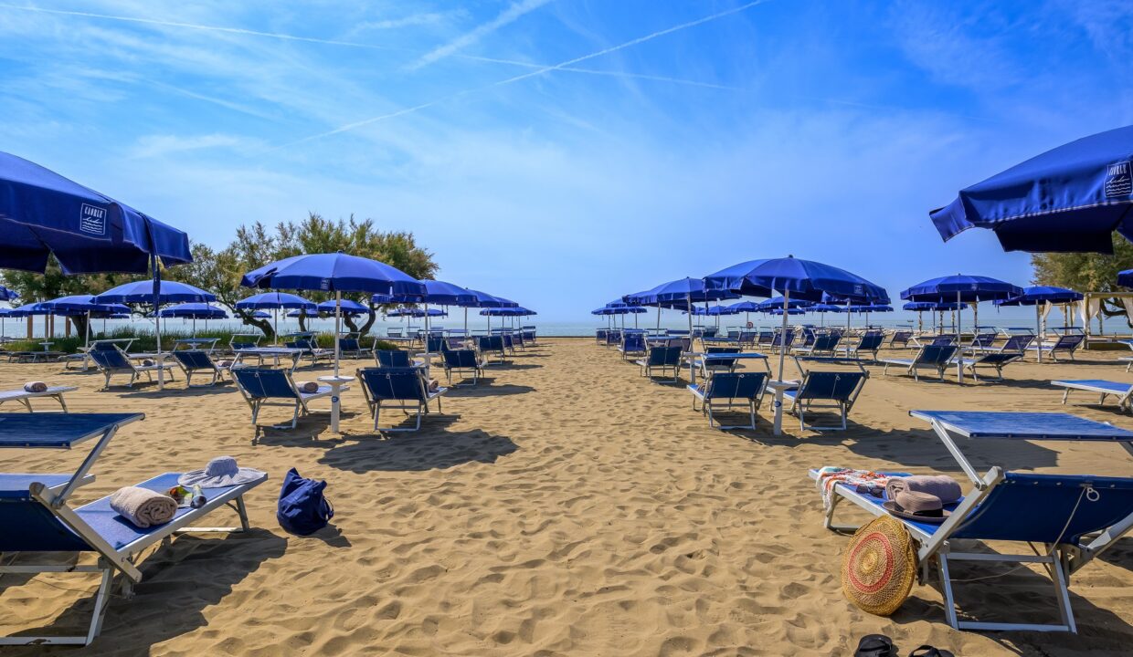 Baia Blu Beach 4