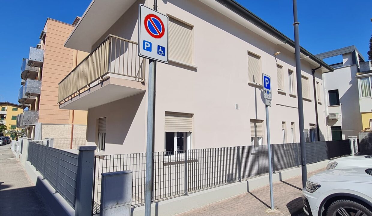 WhatsApp Image 2026-04-09 at 08.59.15 (1)